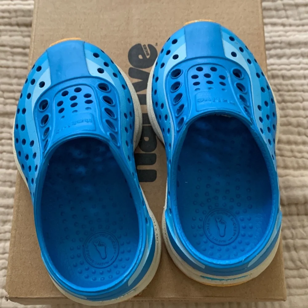 Native kids/ baby Robbie Aqua Blue Slip-On Water Shoes - size C4